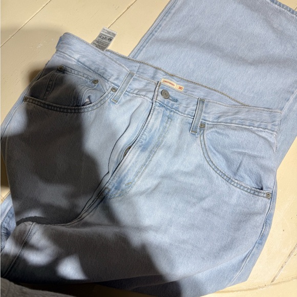 Levi's Light Blue Women's Flare Jeans - Picture 3 of 6